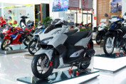 Vario 160 Xám xi măng phiên bản Thể thao giá bao nhiêu?