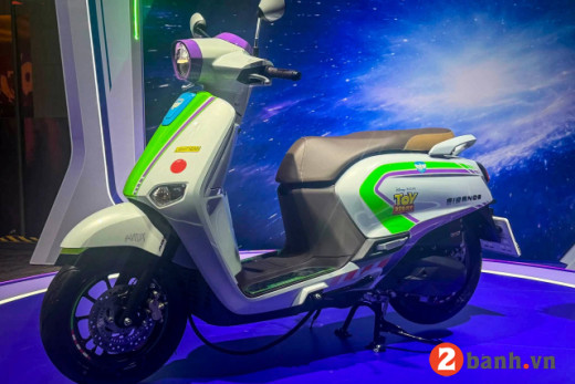 GIORNO+ BUZZ LIGHTYEAR