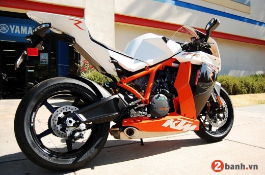KTM 1190 RC8R