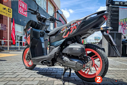 VARIO 125 STREET 2027