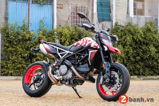 HYPERMOTARD 950 RVE