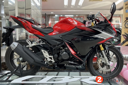 Honda CBR150R 2021 CÓ CẠNH TRANH ĐƯỢC VỚI YAMAHA R15V3  Tin tức iMotorbike