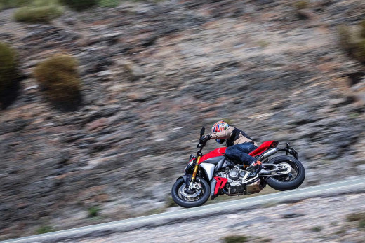 STREETFIGHTER V2S 2026