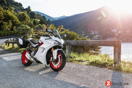 DUCATI SUPERSPORT