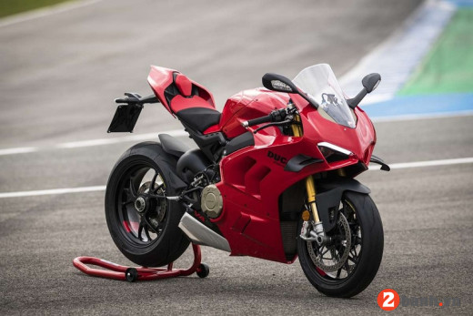 Giá Xe Ducati Panigale V4 S | Xe Môtô Panigale V4 Mới Nhất 2023