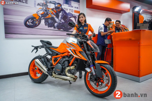 1290 SUPER DUKE R EVO