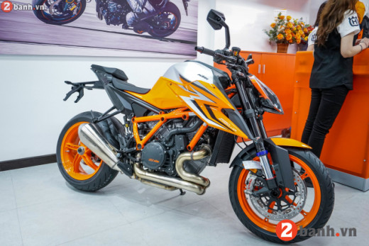 1290 SUPER DUKE R EVO