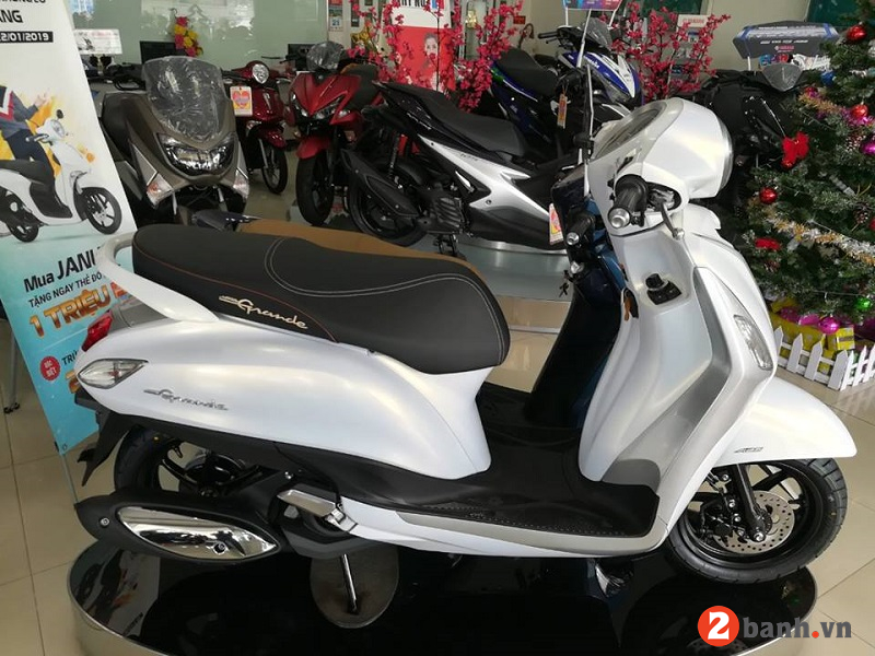 Với 40 triệu nên mua xe gì yamaha grande hay honda lead - 2