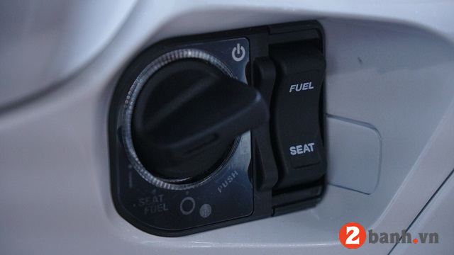 So sánh sh350i và sh300i đời cũ có gì khác biệt - 8