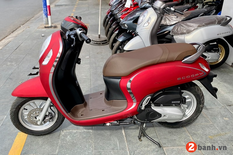 Giá xe Honda Scoopy 2022 mới nhất tại Việt Nam