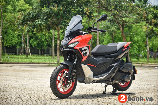 So sánh aprilia sr gt 200 và honda adv 160 nên chọn mua xe nào - 1
