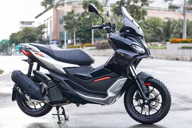 So sánh aprilia sr gt 200 và honda adv 160 nên chọn mua xe nào - 9
