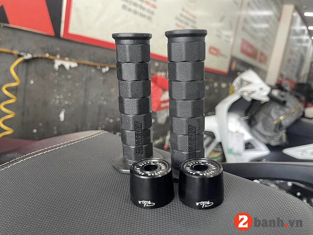 Tư vấn phụ tùng đồ chơi xe vario 2025 mới nhất - 4