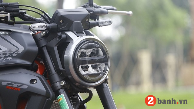 So sánh yamaha xs155r và honda cb150r streetster - 12