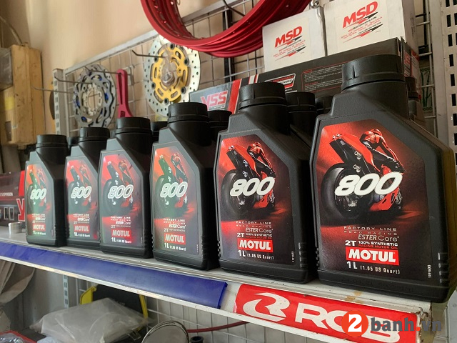 Tỉ lệ chuẩn pha xăng với nhớt 2 thì cho xe yaz 125 - 4