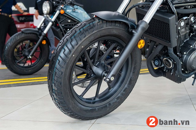 Honda rebel 500 xám xi măng giá bao nhiêu t62024 - 12