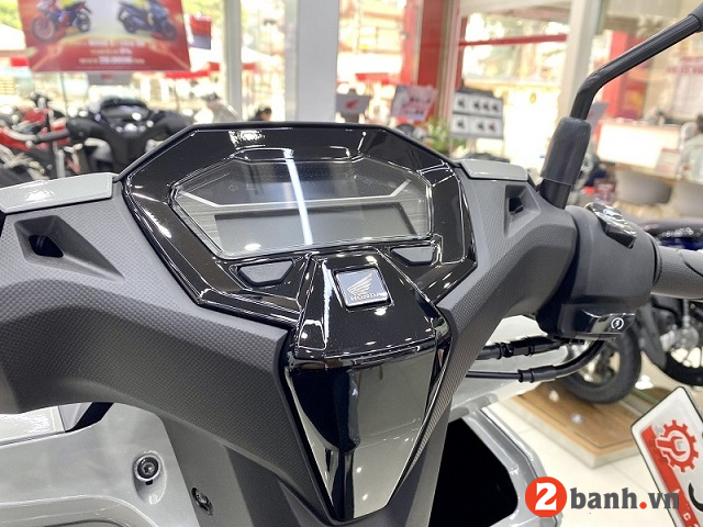 Vario 160 xám xi măng phiên bản thể thao giá bao nhiêu hôm nay t32024 - 11