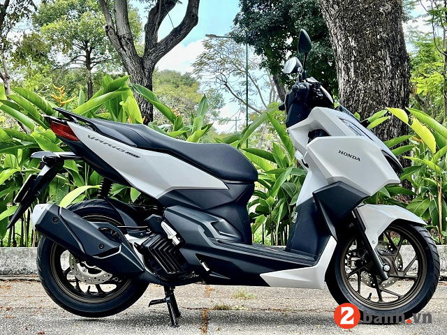 Bình xăng xe vario 160 bao nhiêu lít vario 160 2025 có tiết kiệm xăng không - 4