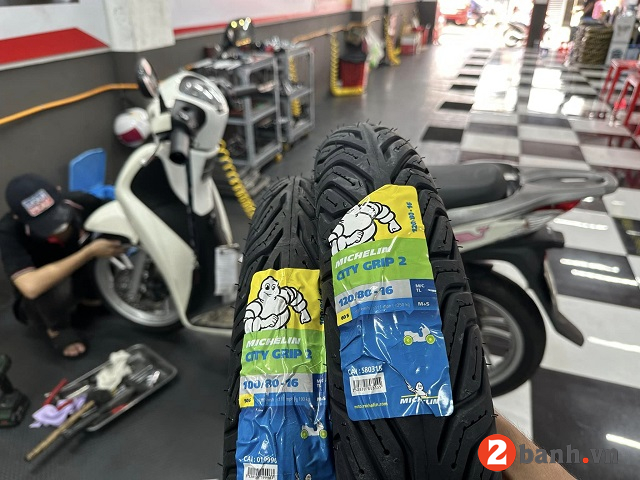 Tư vấn các loại vỏ xe tốt nhất cho honda sh 2025 - 2