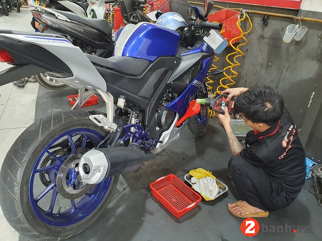 Tư vấn dầu nhớt tốt nhất phù hợp cho xe r15 2025 - 1