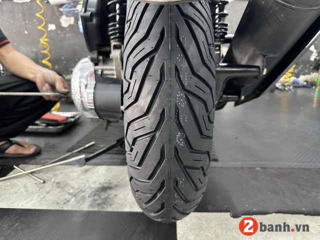 Tư vấn các loại vỏ xe tốt nhất cho yamaha nvx 2025 - 6