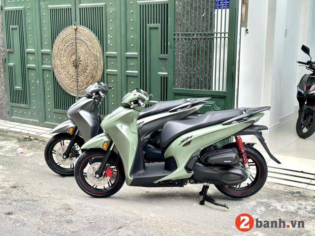 Sh350i phiên bản thể thao giá bao nhiêu - 1