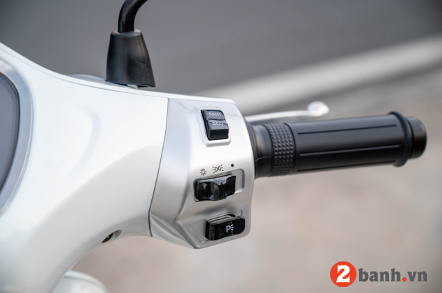 Xe máy điện vinfast evo 200 đi được bao nhiêu km cho 1 lần sạc đầy - 2