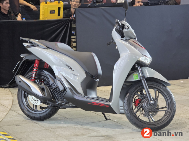 Sh 160i phiên bản thể thao giá bao nhiêu - 3