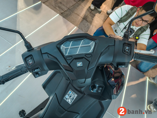 Xe air blade 160 chạy tối đa bao nhiêu kmh - 2