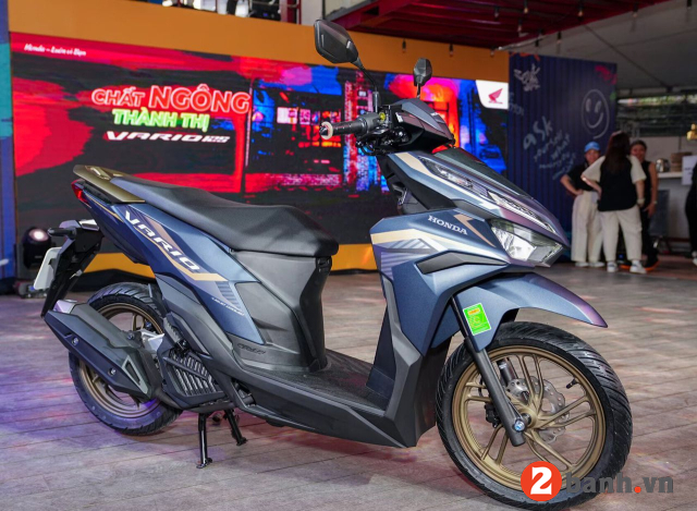 Chiều cao yên xe vario 125 2026 bao nhiêu nữ cao 1m55 đi có phù hợp - 2