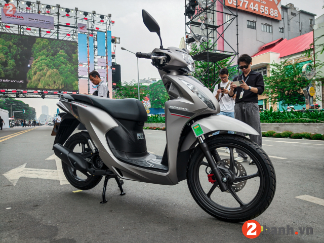 Honda vision phiên bản thể thao giá bao nhiêu - 1