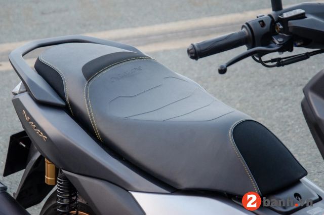 Chiều cao yên xe nmax 155 bao nhiêu nam cao 1m6 đi có phù hợp - 2