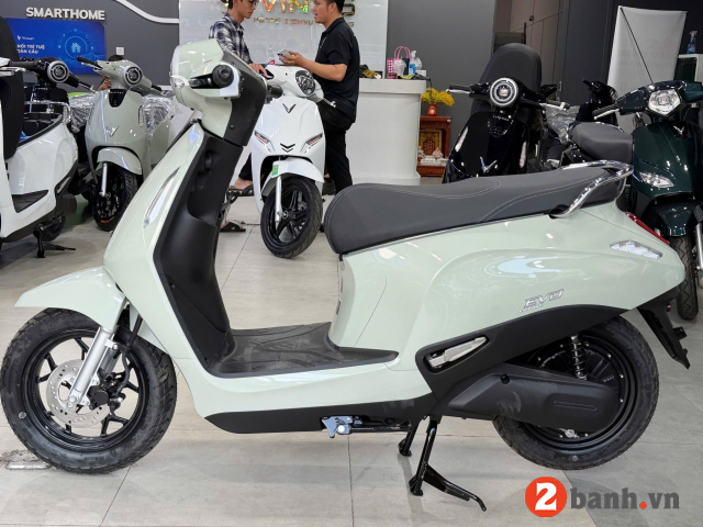 Chiều cao yên xe evo max 2026 bao nhiêu nữ cao 1m5 đi có phù hợp - 3