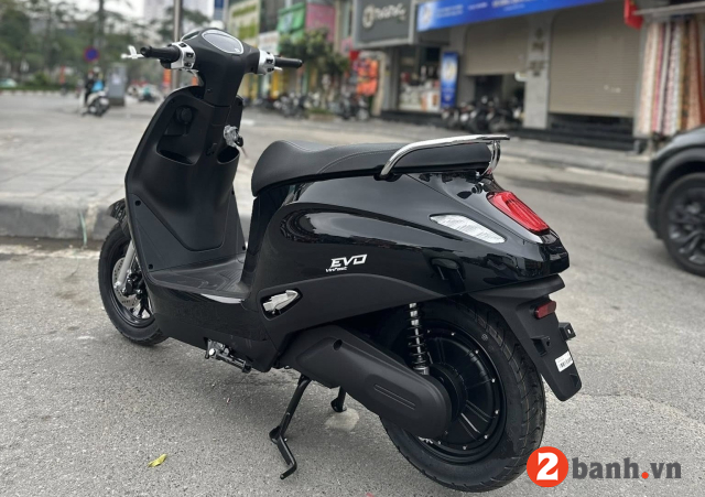 Chiều cao yên xe evo max 2026 bao nhiêu nữ cao 1m5 đi có phù hợp - 4