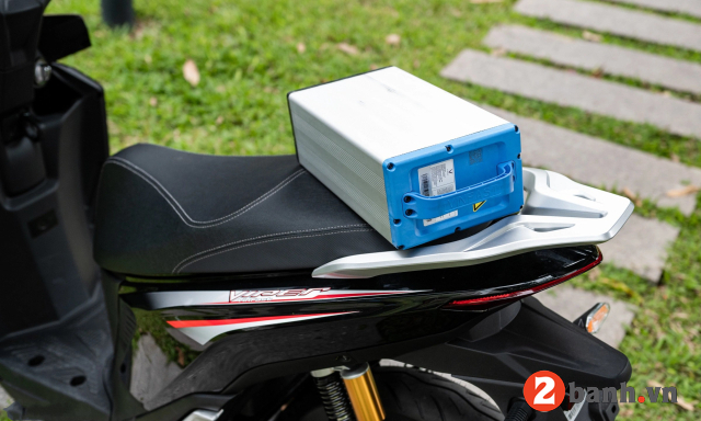 Feliz 2025 và viper nên chọn cắm sạc hay đổi pin - 6