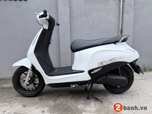 Evo lite và evo grand lite nên chọn đổi pin hay cắm sạc - 5