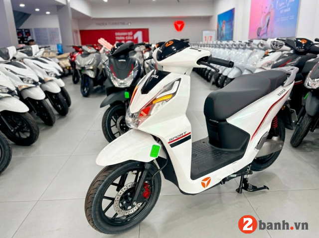 Xe máy điện yadea vora đi được bao nhiêu km cho 1 lần sạc đầy - 2