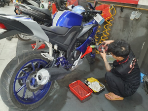 Tư vấn dầu nhớt tốt nhất phù hợp cho xe R15 2025