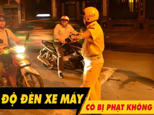 Độ đèn xe máy có bị phạt không 2026?