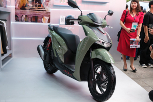 SH 160i phiên bản Thể thao giá bao nhiêu?