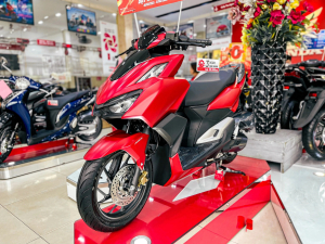 Giá xe Vario 160 tại Head Honda mới nhất hôm nay