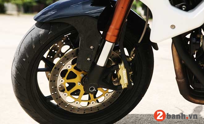 Benelli tnt 600gt - 9