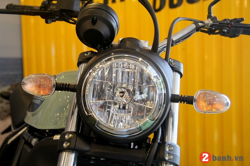 Ducati scrambler sixty2 - 6