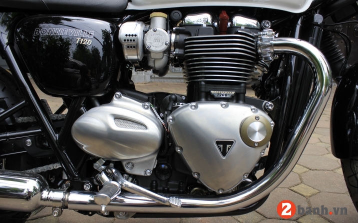 Triumph bonneville t120 - 4