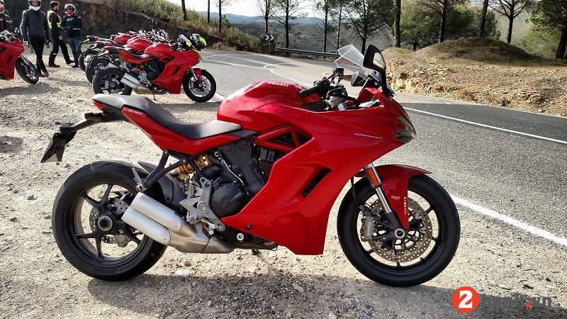 Ducati supersport - 2