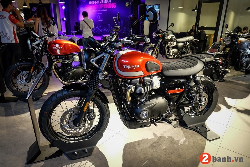 Triumph street scrambler - 1