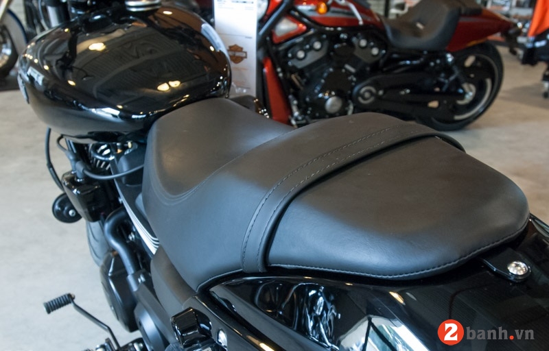 Harley davidson street 750 - 6