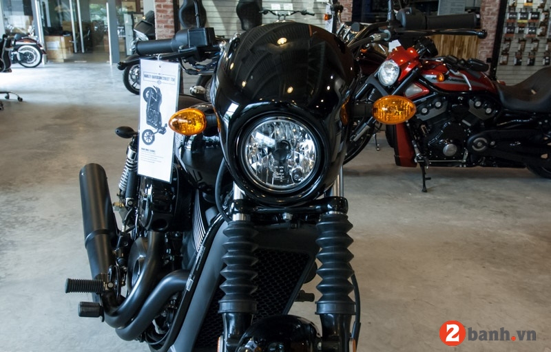 Harley davidson street 750 - 4