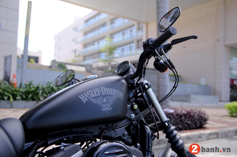 Harley davidson iron 883 - 6