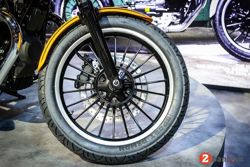 Guzzi v9 roamer - 10